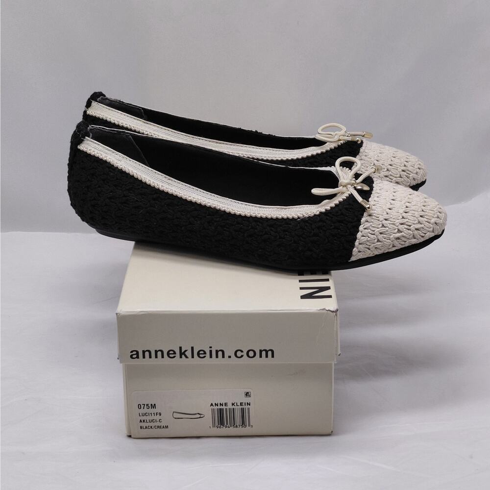 Anne Klein Women Crochet Ballet Flats 7.5 Black Cream Coastal Preppy Y2K Revival